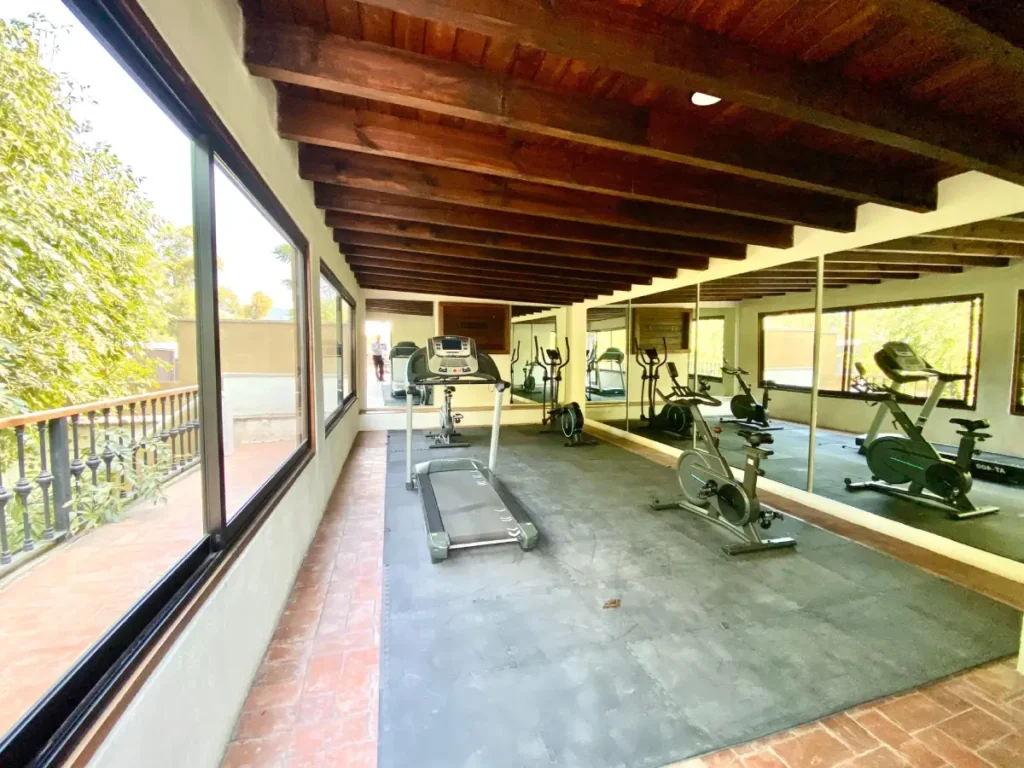 Gimnasio Hotel Hacienda El Salitre, Hotel en Querétaro